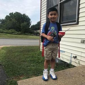 Meet your Posher, Gerard r